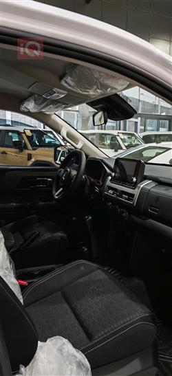 میتسوبیشی L200